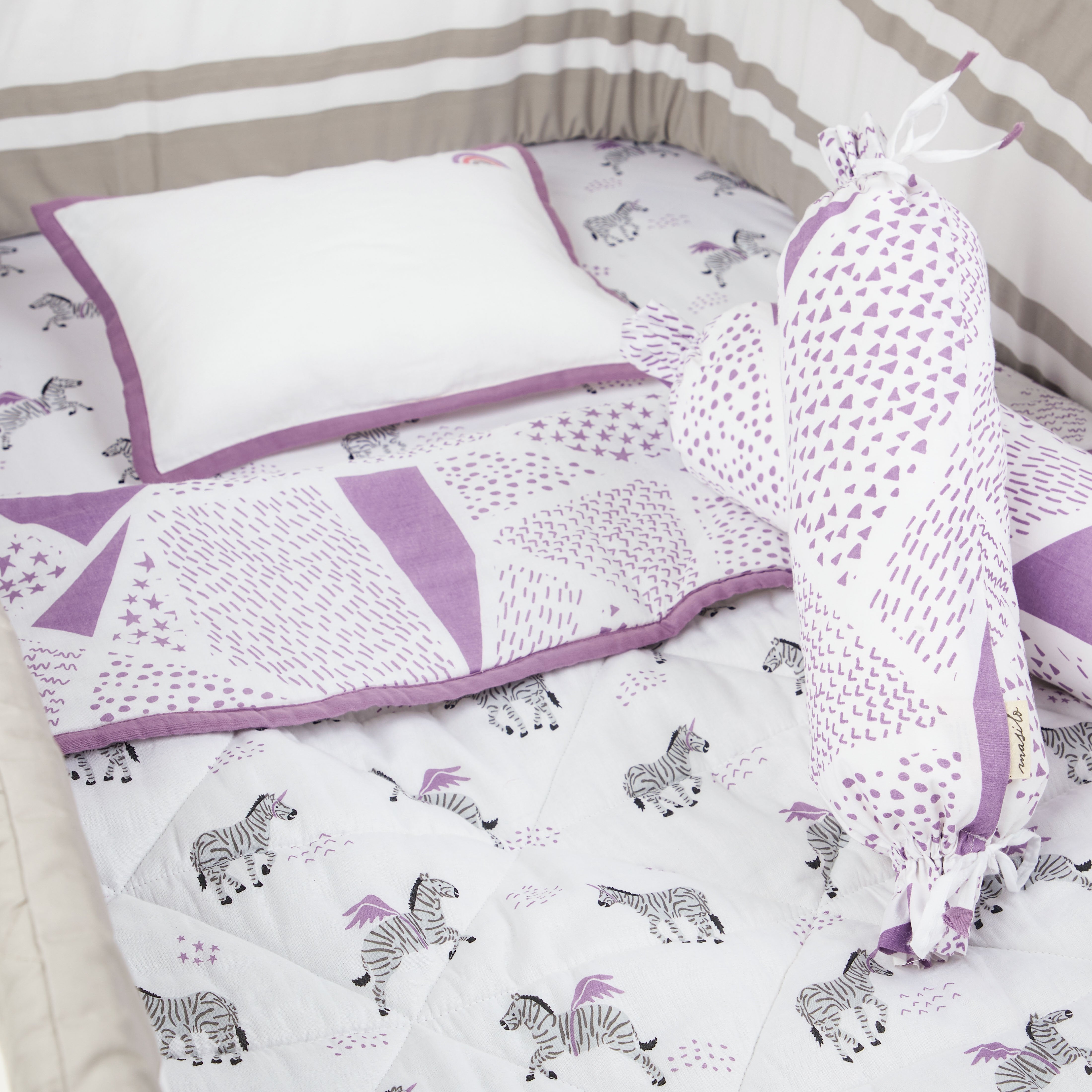 Cot Bedding Set – Never Stop Dreaming