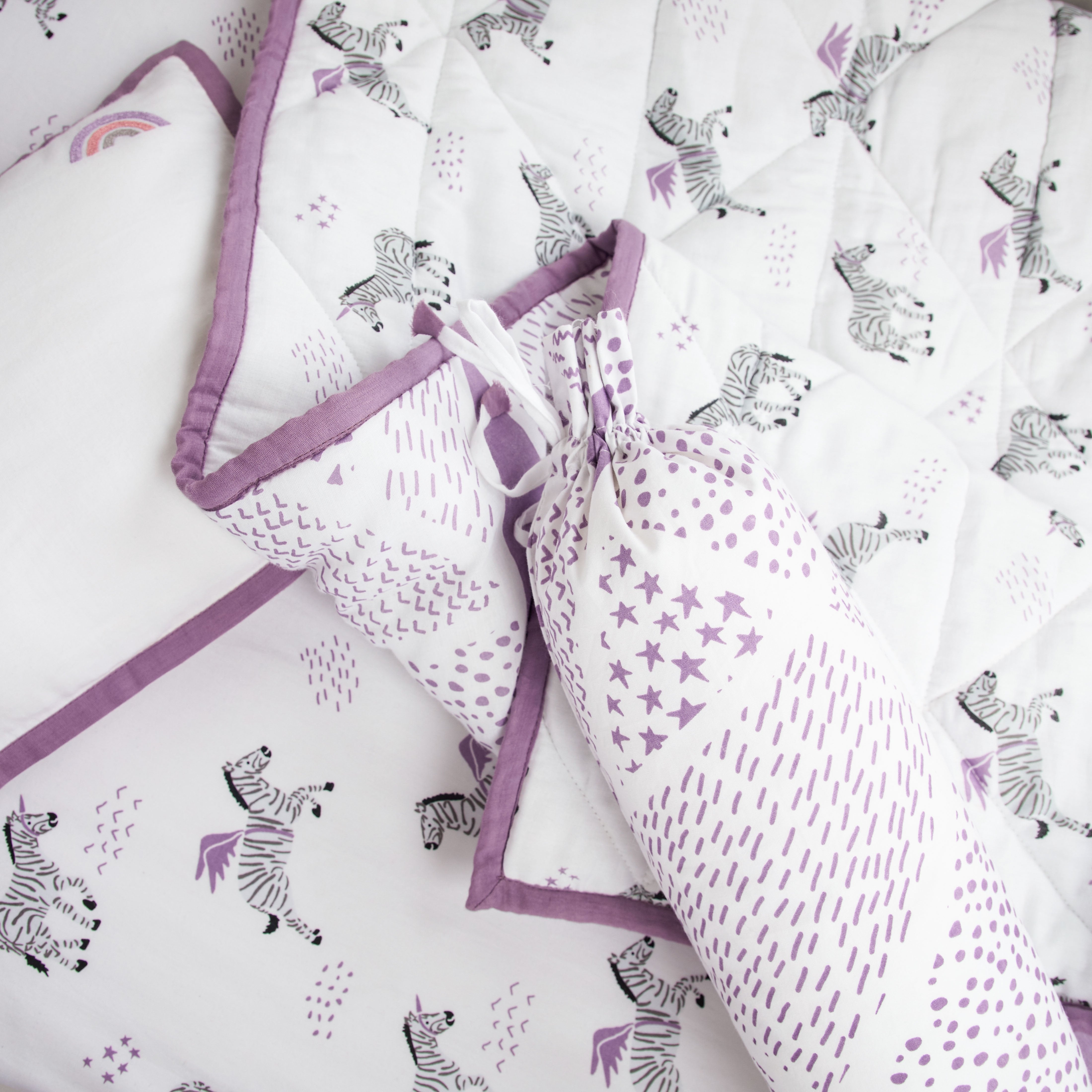 Cot Bedding Set – Never Stop Dreaming